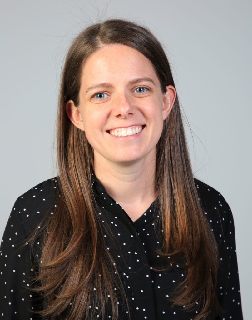 Headshot of Anne Ginty, APS Newsletter Editor